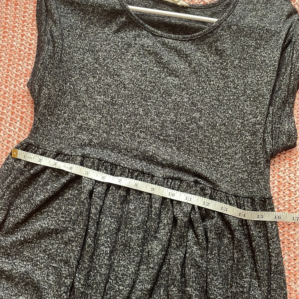 Audrey Gray Dress Size Small - Picture 5 of 6
